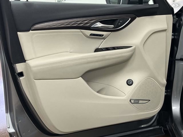 Used 2023 Buick Envision Avenir image 17