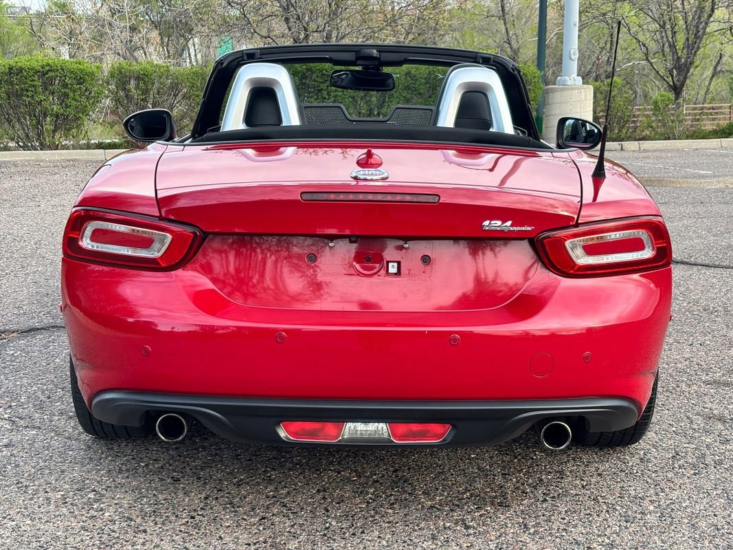 Used 2017 FIAT 124 Spider Lusso image 9