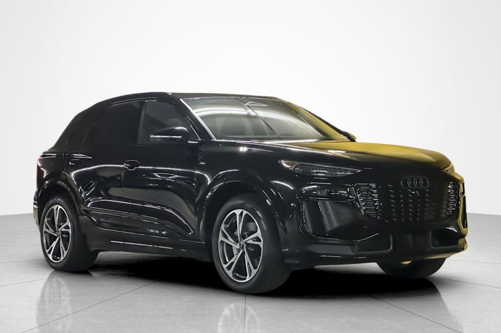 New 2027 Audi Q6 e-tron Premium Plus AWD/4WD image 2