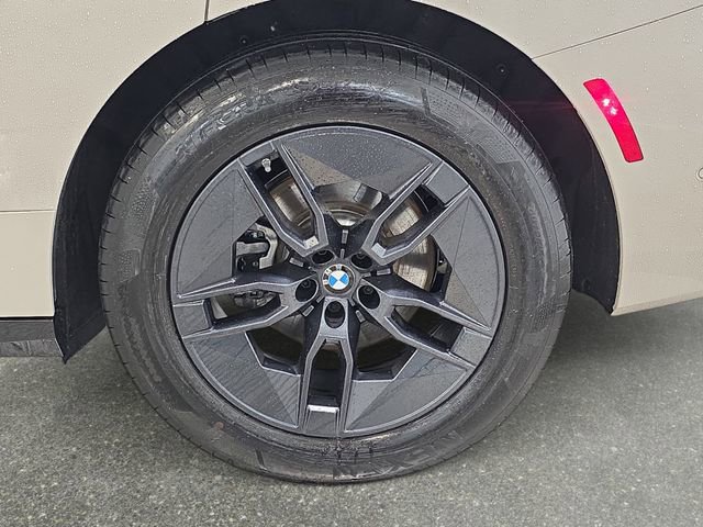 Used 2026 BMW iX xDrive45 image 31