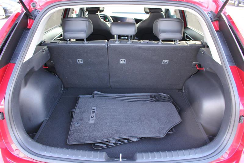 Used 2023 Kia Niro EX image 19