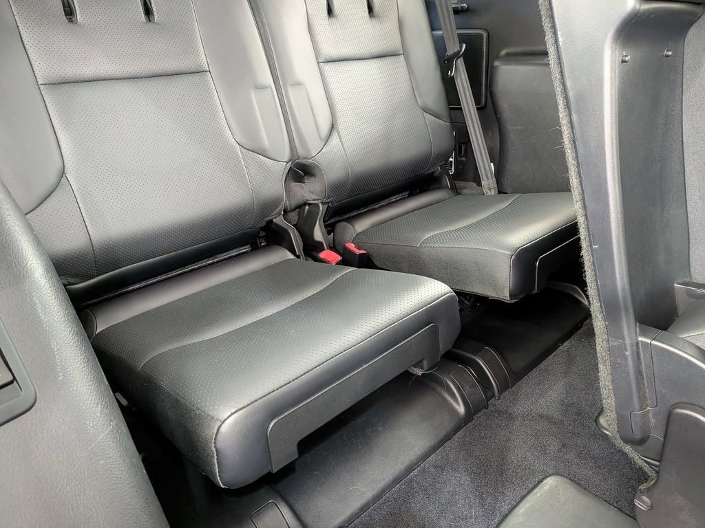 Used 2018 Lexus GX 460 Luxury w/ Preferred Accessory Package AWD/4WD image 35