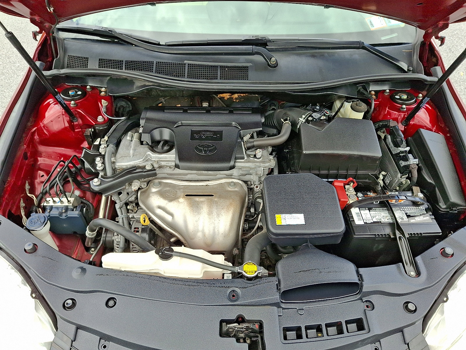 Used 2015 Toyota Camry XLE w/ Moonroof Package FWD image 27