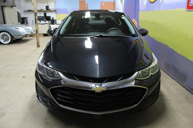 Used 2019 Chevrolet Cruze LS w/ LS Fleet Convenience Package image 2