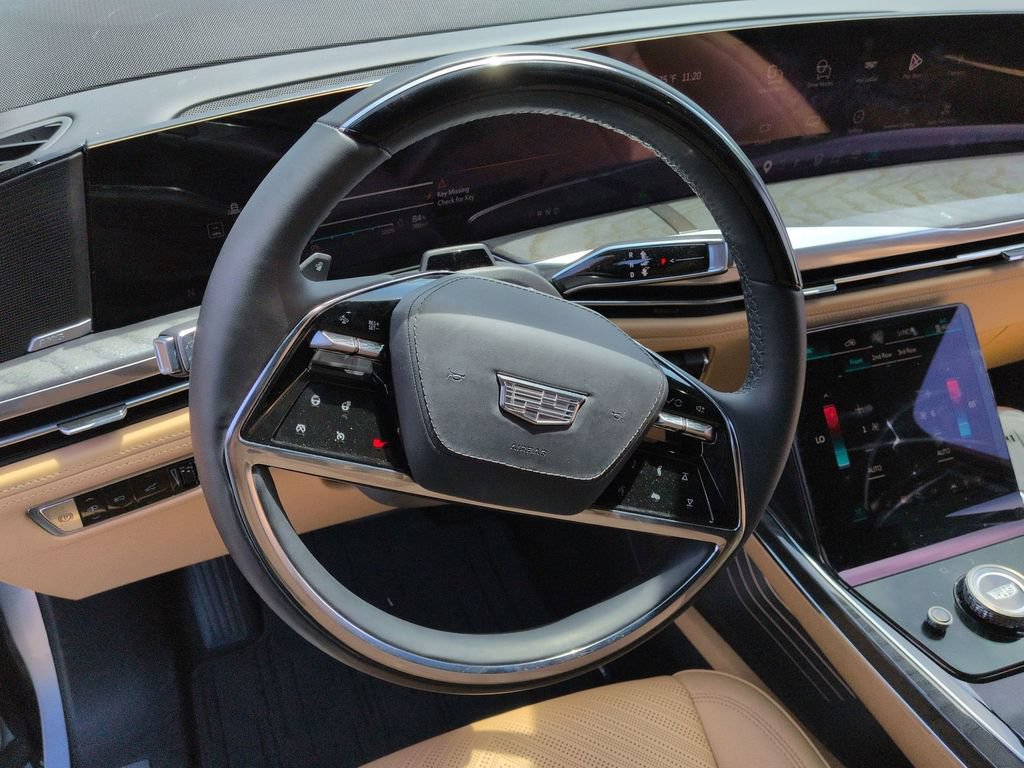Certified 2025 Cadillac Escalade IQ Luxury 2 AWD/4WD image 12