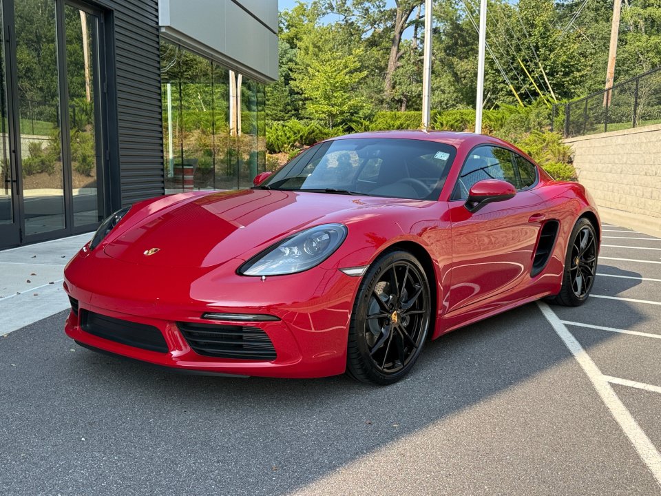 Used 2025 Porsche 718 Cayman RWD image 1