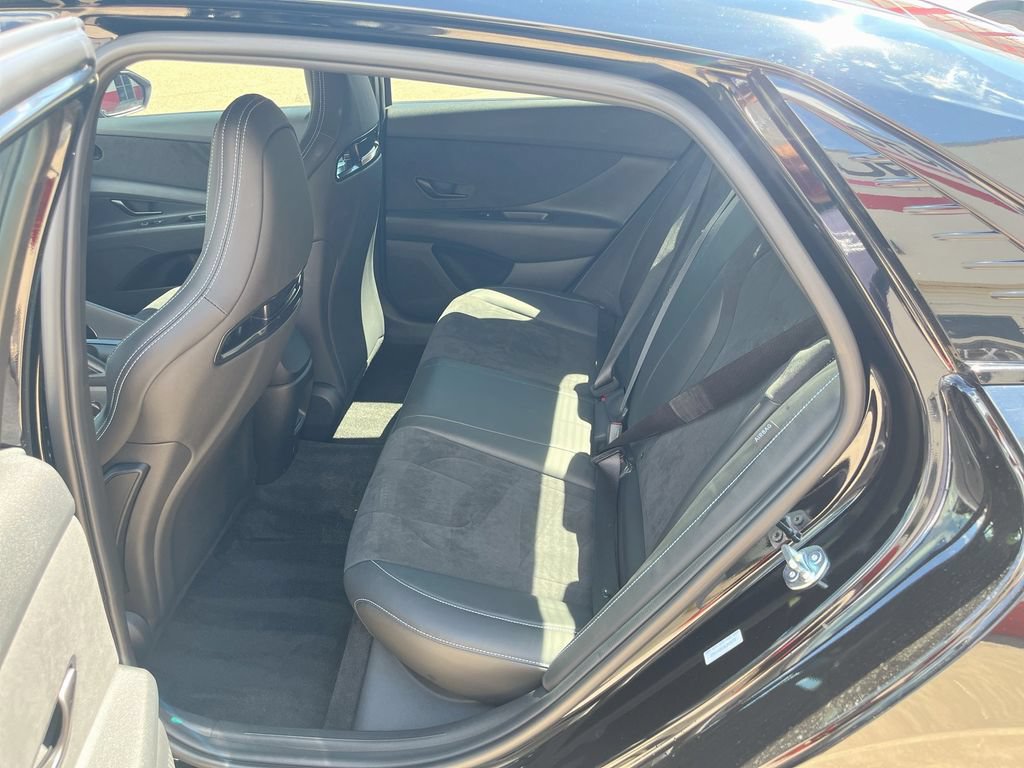 Used 2025 Hyundai Elantra N FWD image 26