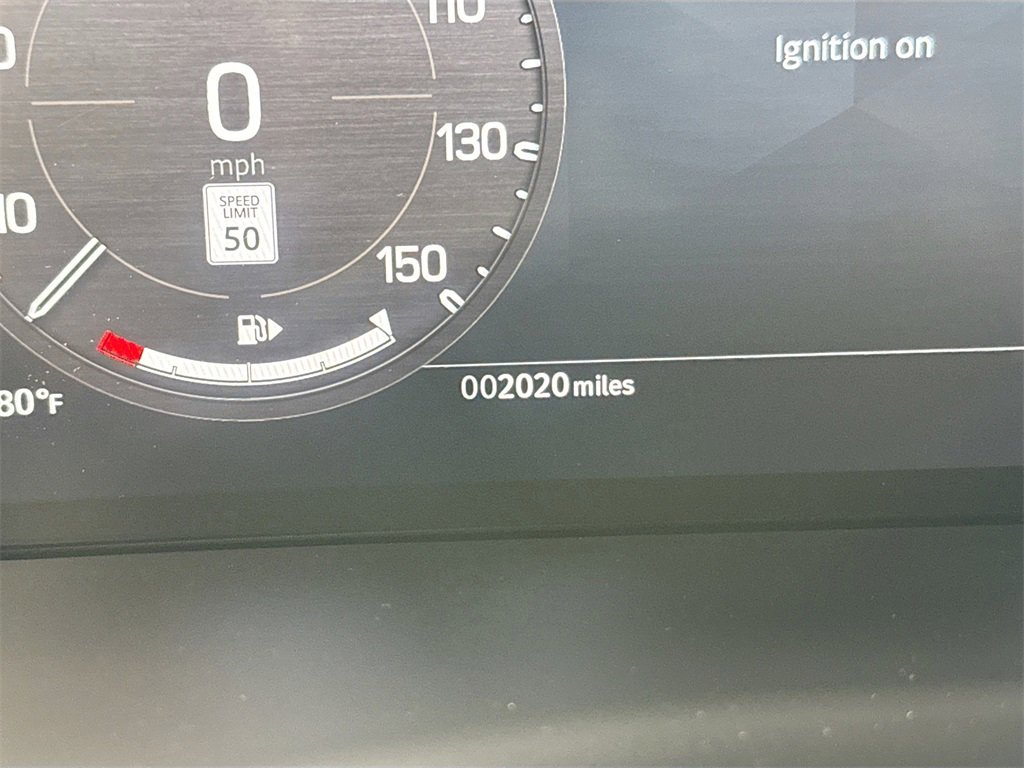 Used 2023 Land Rover Defender 110 X-Dynamic SE image 12