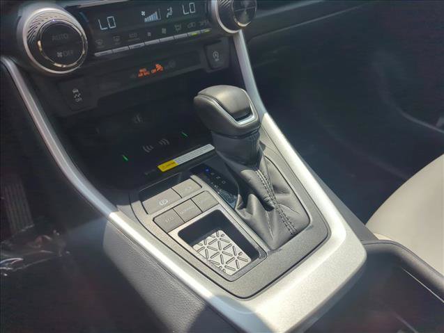 Certified 2025 Toyota RAV4 XLE Premium FWD image 15