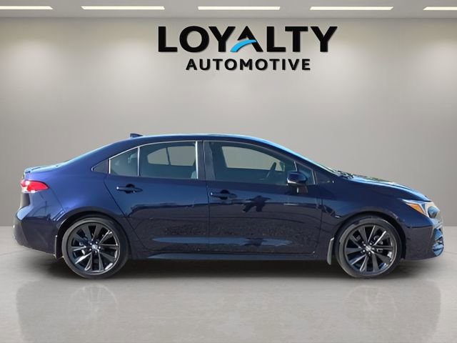 Used 2024 Toyota Corolla SE w/ SE Premium Package FWD image 6