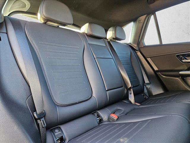 Certified 2025 Mercedes-Benz GLC 300 image 20