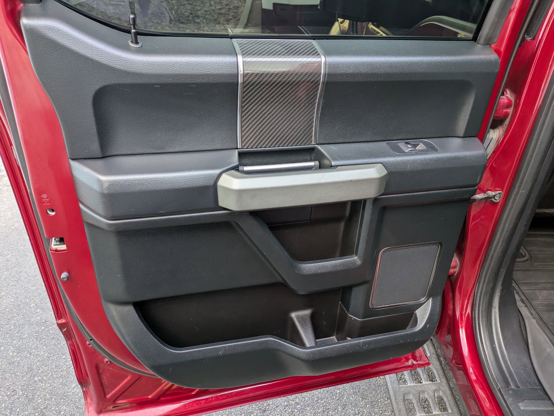 Used 2019 Ford F150 Raptor w/ Equipment Group 802A Luxury image 30