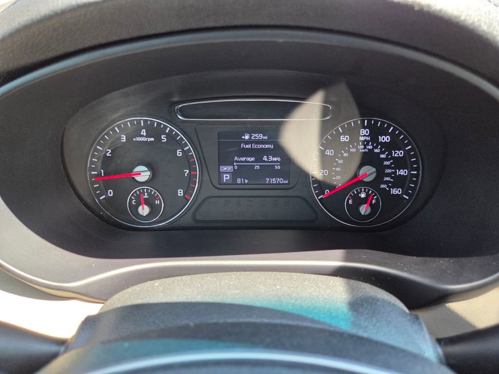 Used 2020 Kia Sorento LX image 31
