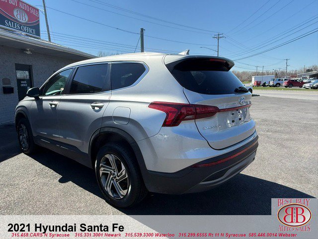 Used 2021 Hyundai Santa Fe SE w/ Cargo Package AWD/4WD image 5