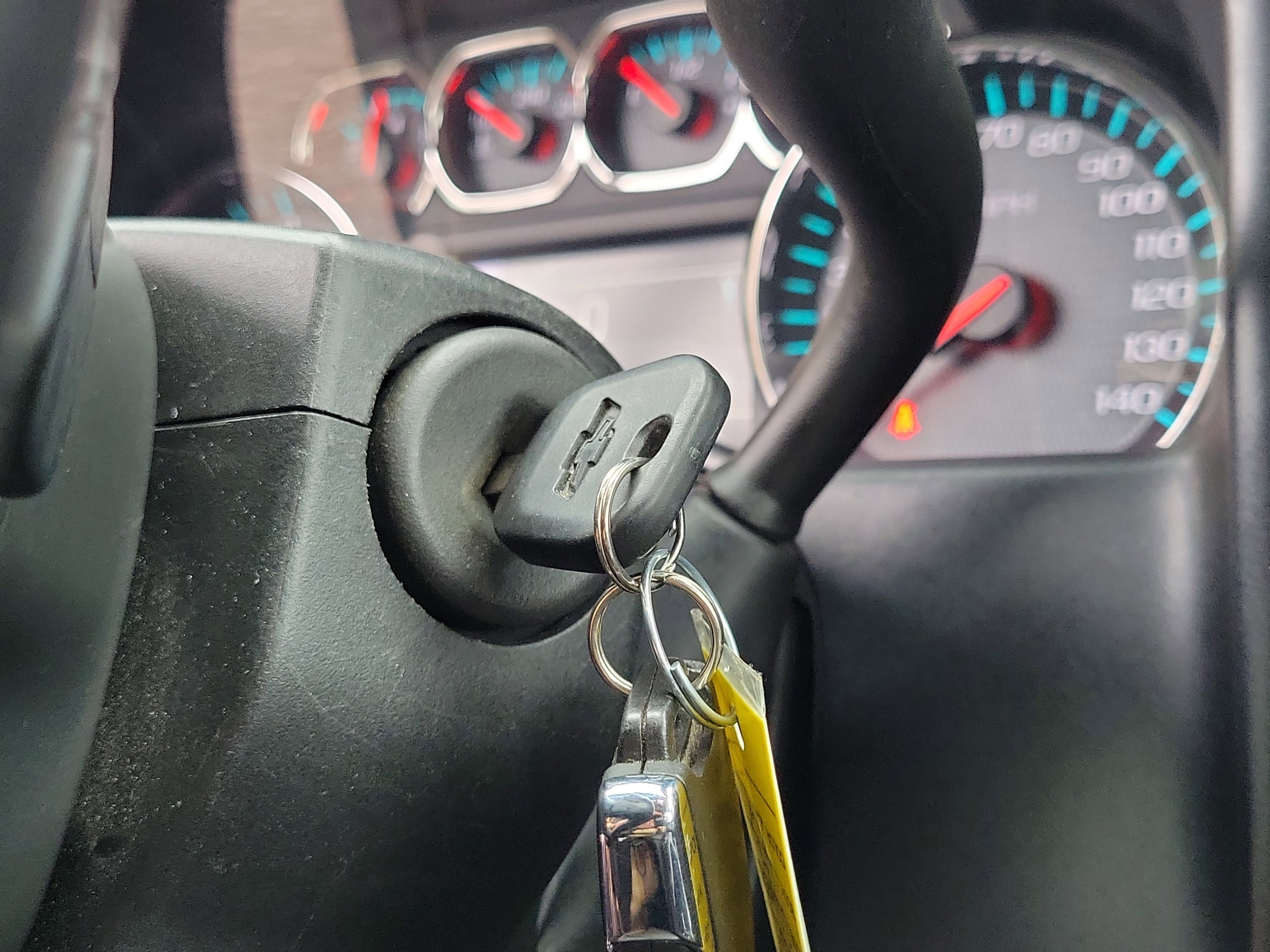 Used 2018 Chevrolet Silverado 1500 LTZ Z71 image 28