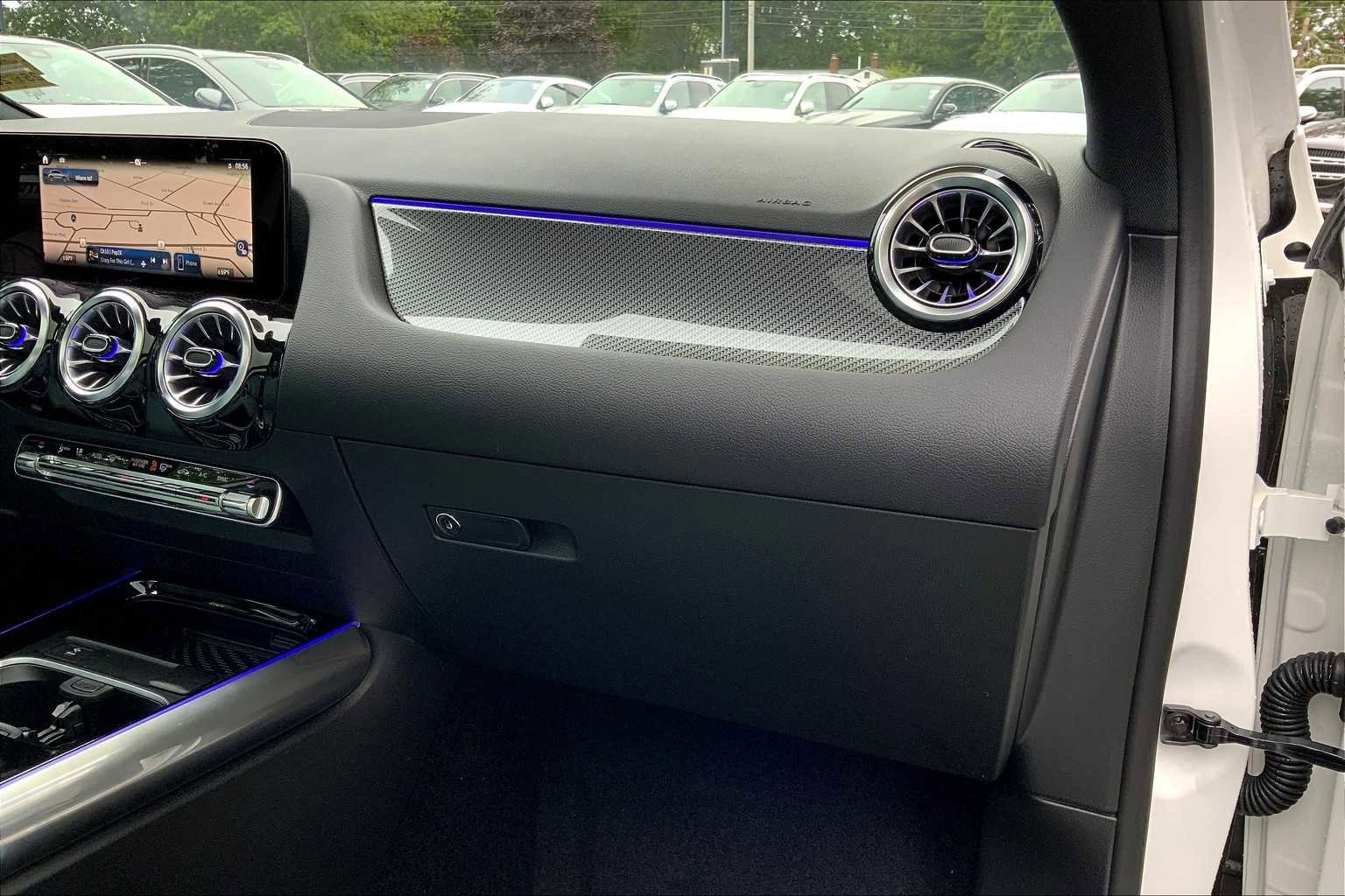 New 2026 Mercedes-Benz GLA 250 4MATIC image 10