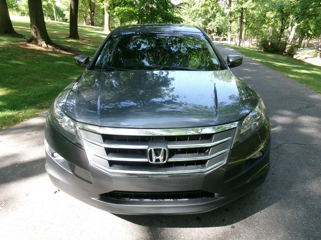 Used 2012 Honda Crosstour EX-L image 2