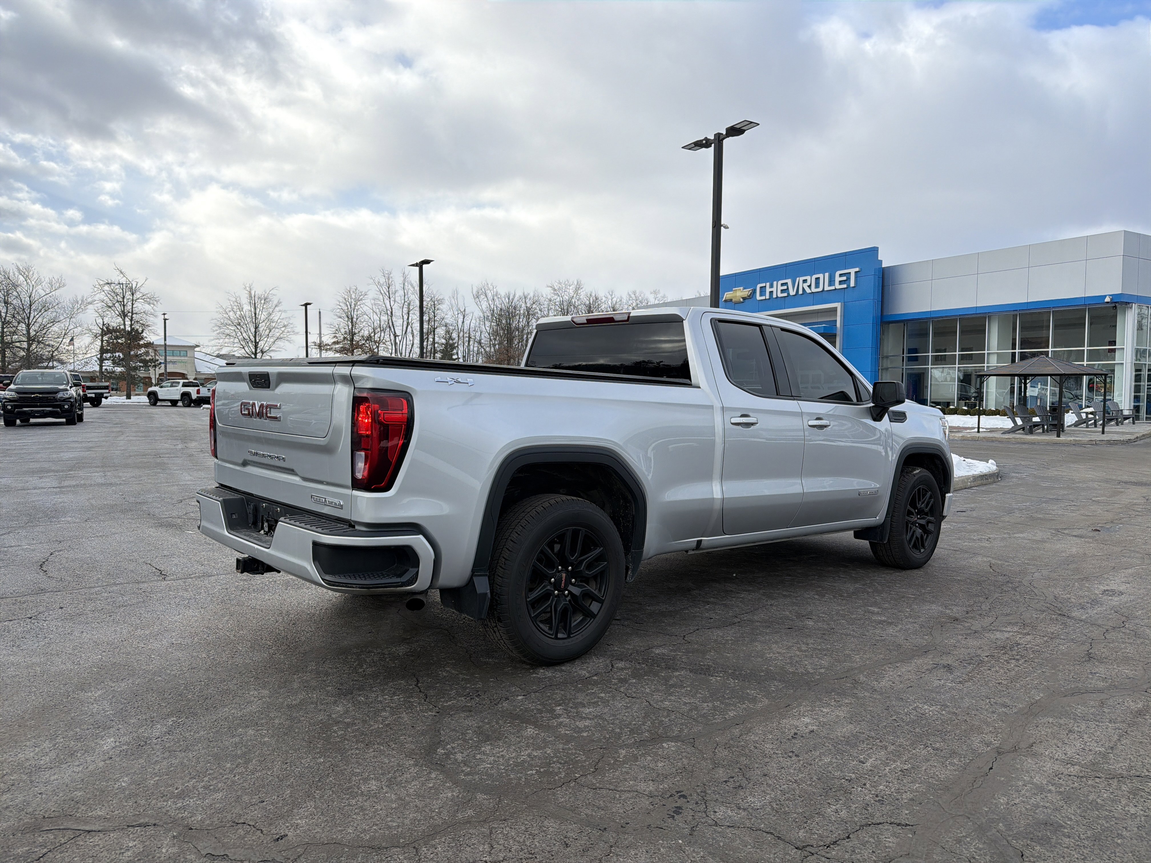 Used 2022 GMC Sierra 1500 Elevation image 6