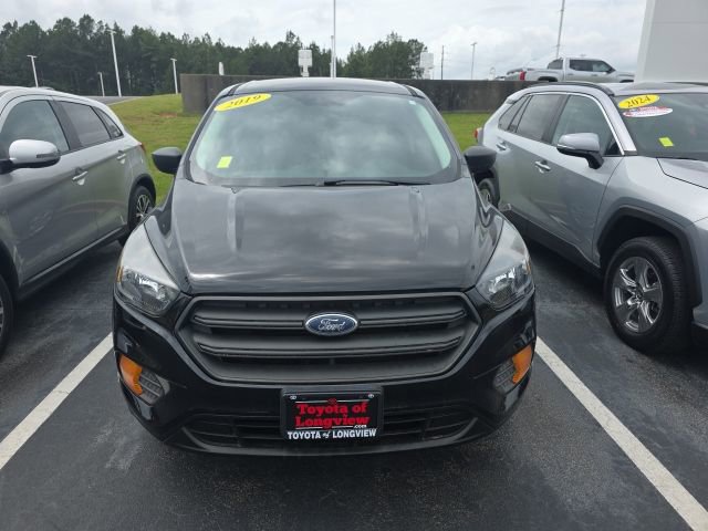 Used 2019 Ford Escape S image 2