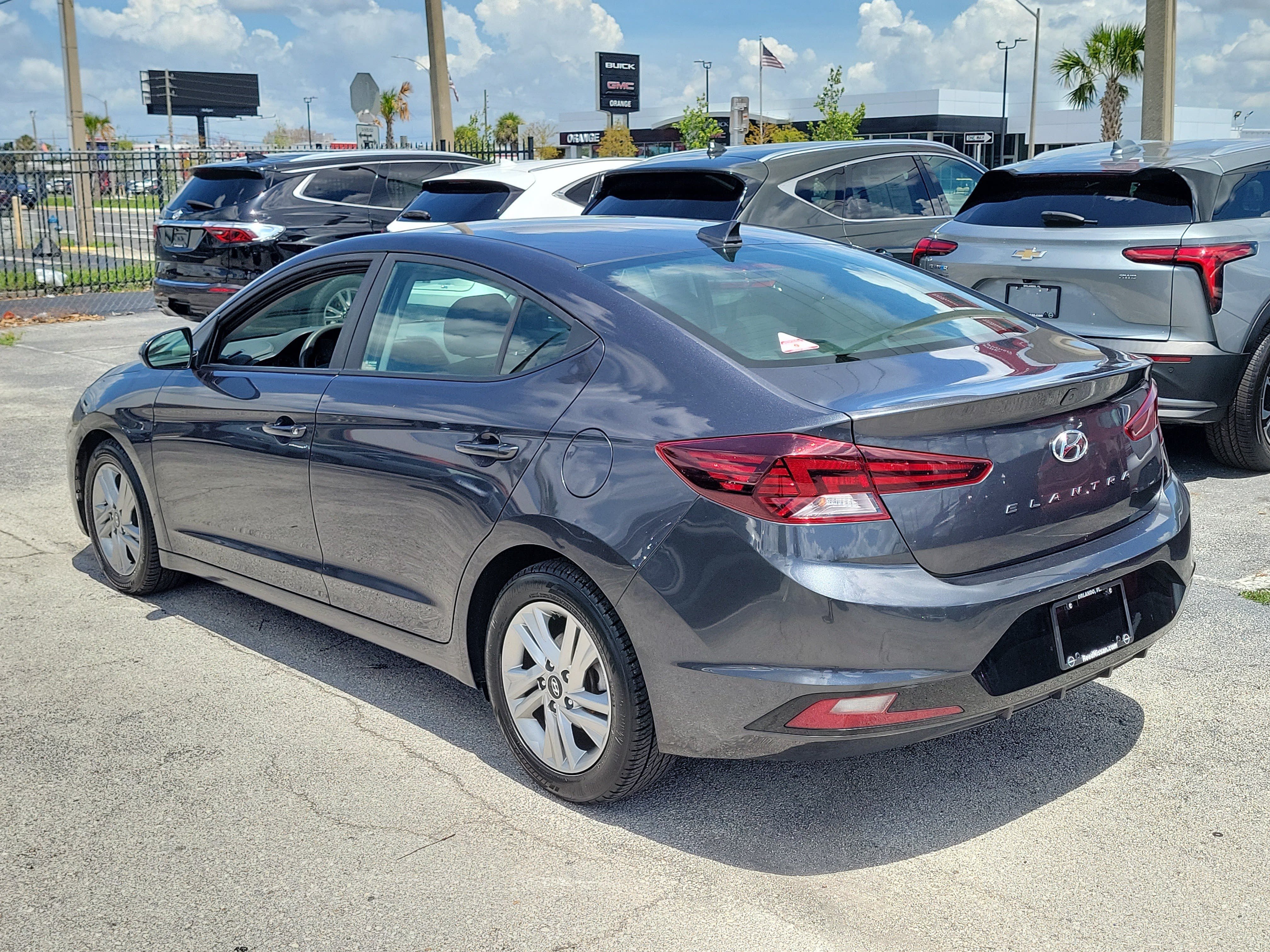Used 2020 Hyundai Elantra SEL w/ Cargo Package (C1) FWD image 8