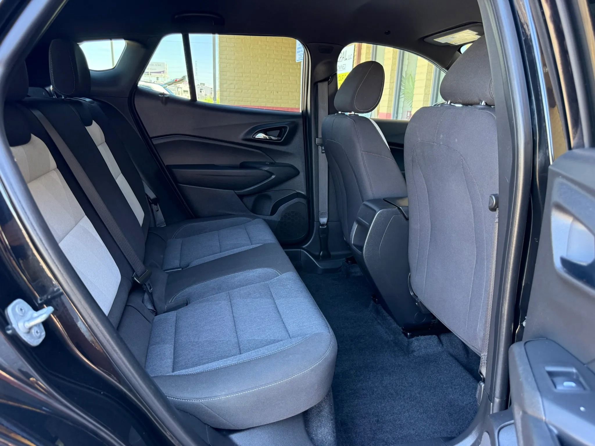 Used 2024 Chevrolet Trax RS image 27