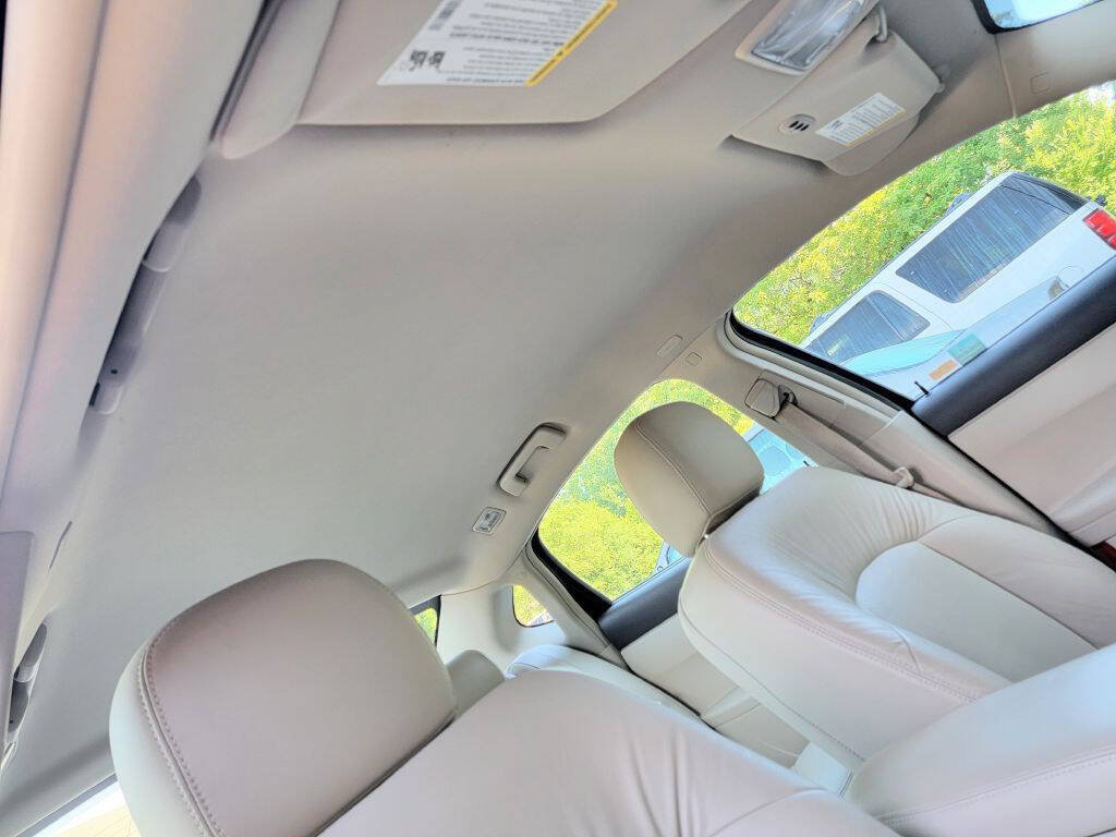 Used 2009 Buick LaCrosse CXL w/ Driver Confidence Package FWD image 37