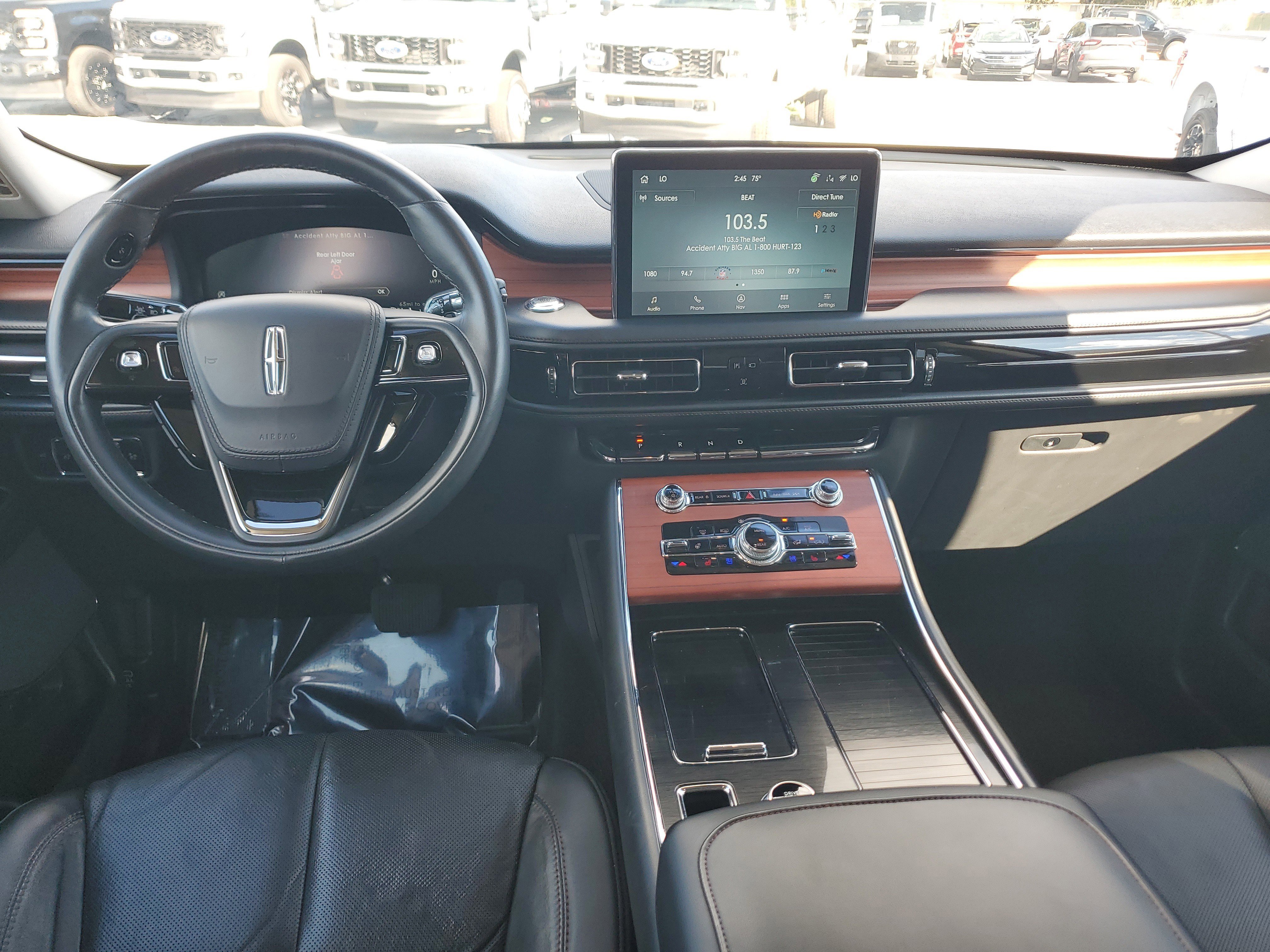 Used 2023 Lincoln Aviator Reserve w/ Equipment Group 201A image 22