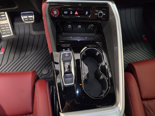 New 2026 Audi SQ5 Prestige AWD/4WD image 18
