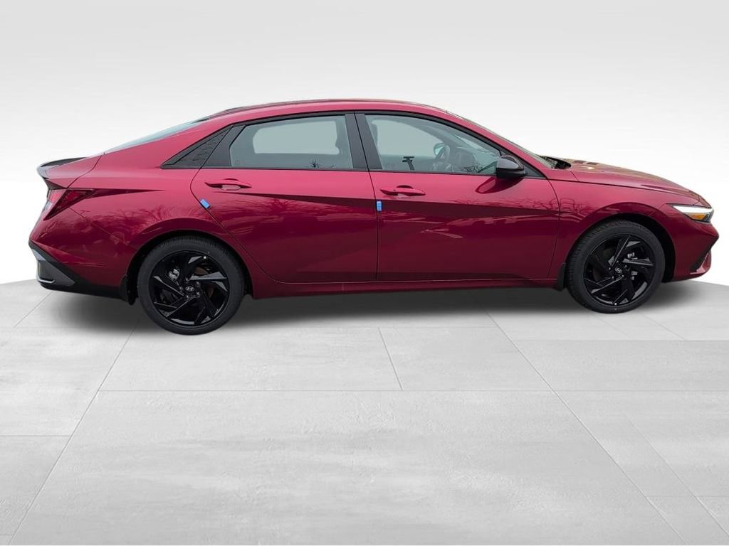 New 2026 Hyundai Elantra Sport image 8