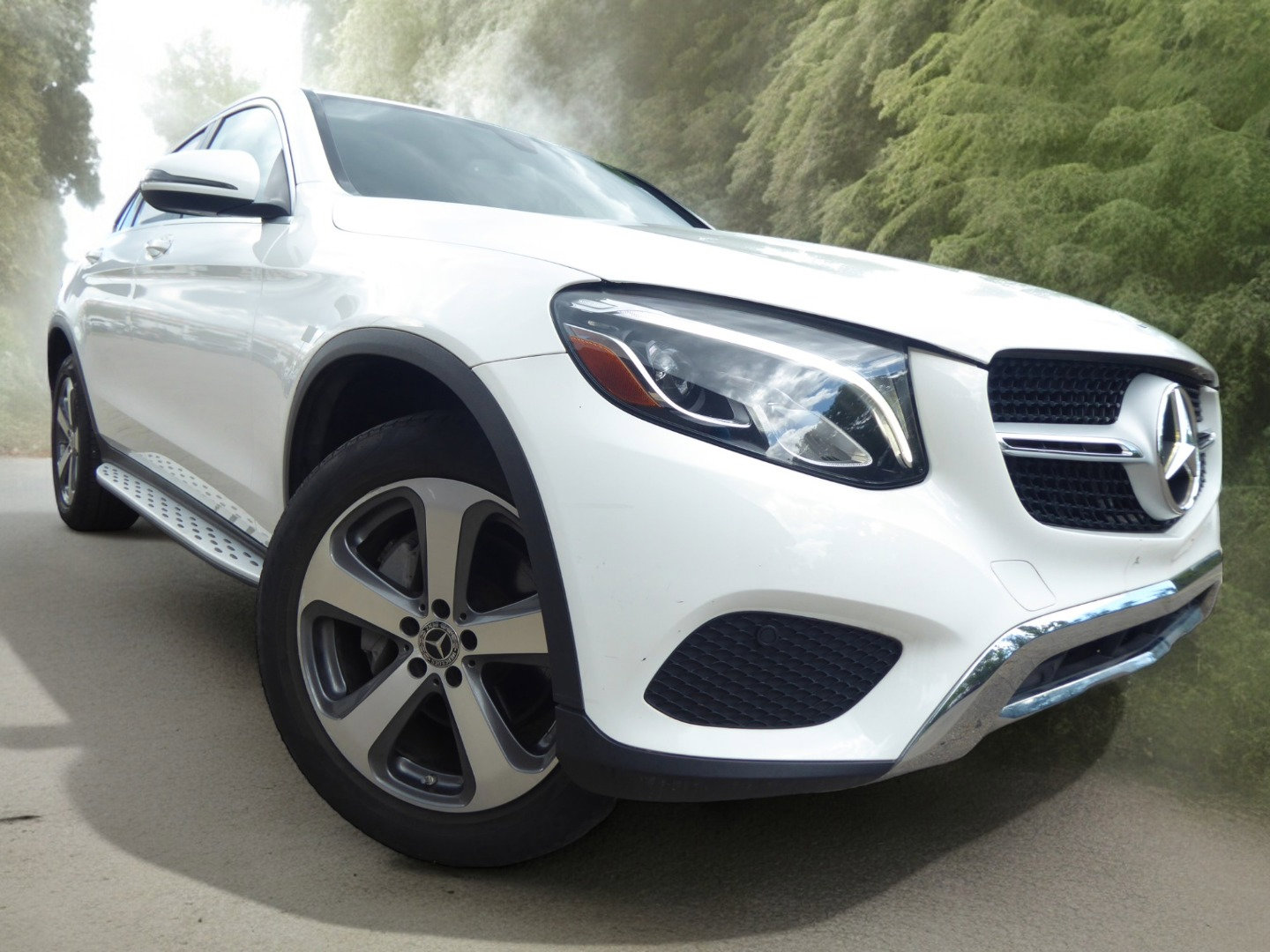 Used 2018 Mercedes-Benz GLC 300 4MATIC Coupe image 1