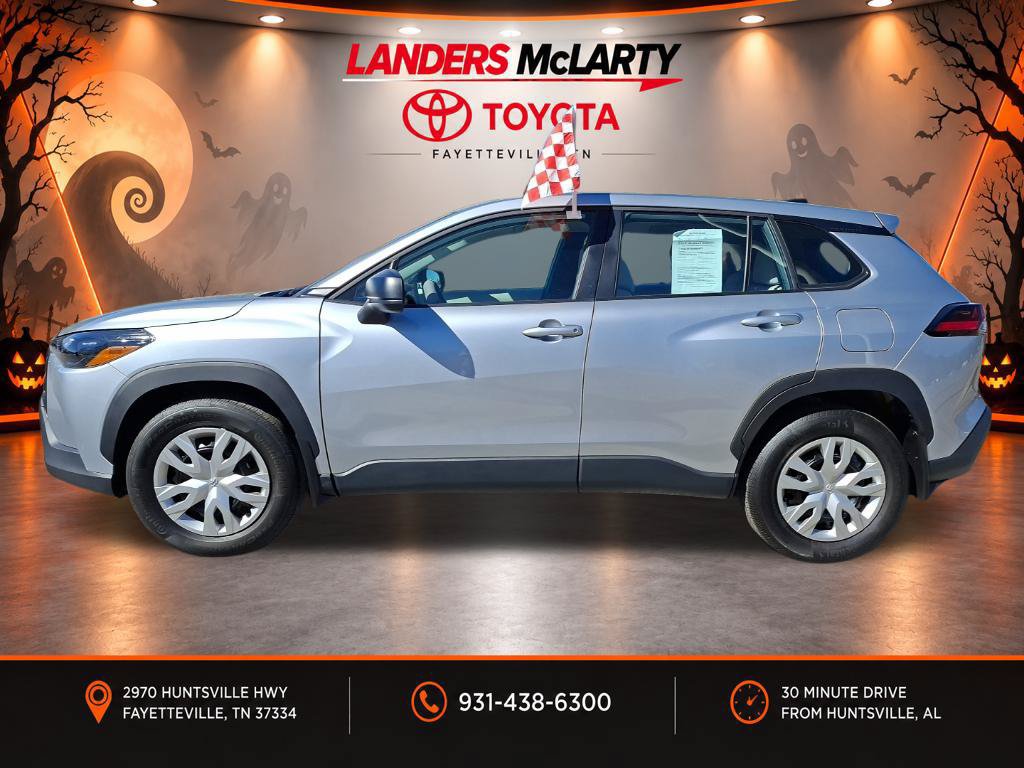Used 2026 Toyota Corolla Cross L FWD image 6