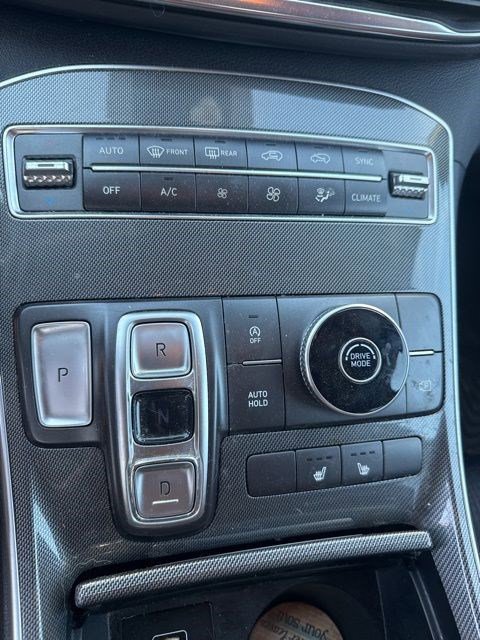 Used 2022 Hyundai Santa Fe SEL w/ Convenience Package image 10
