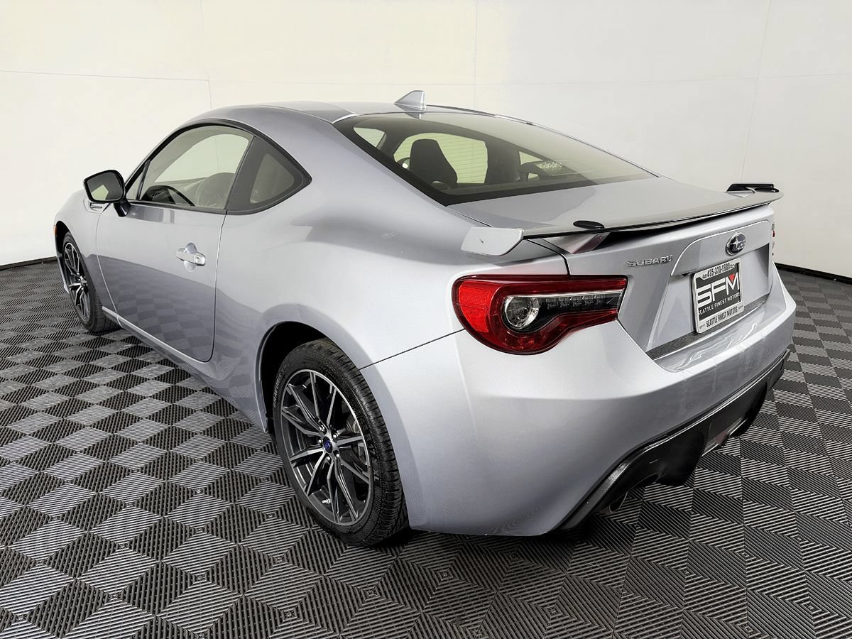 Used 2018 Subaru BRZ Premium w/ Popular Package #2 RWD image 16