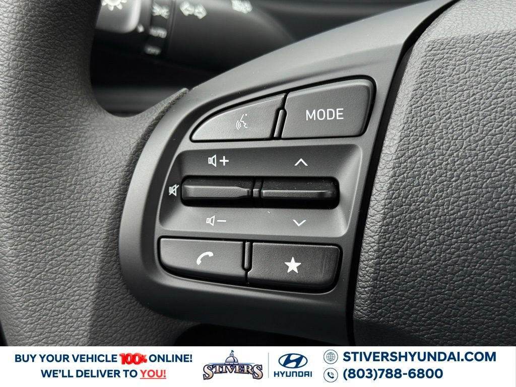 Certified 2026 Hyundai Venue SE FWD image 22
