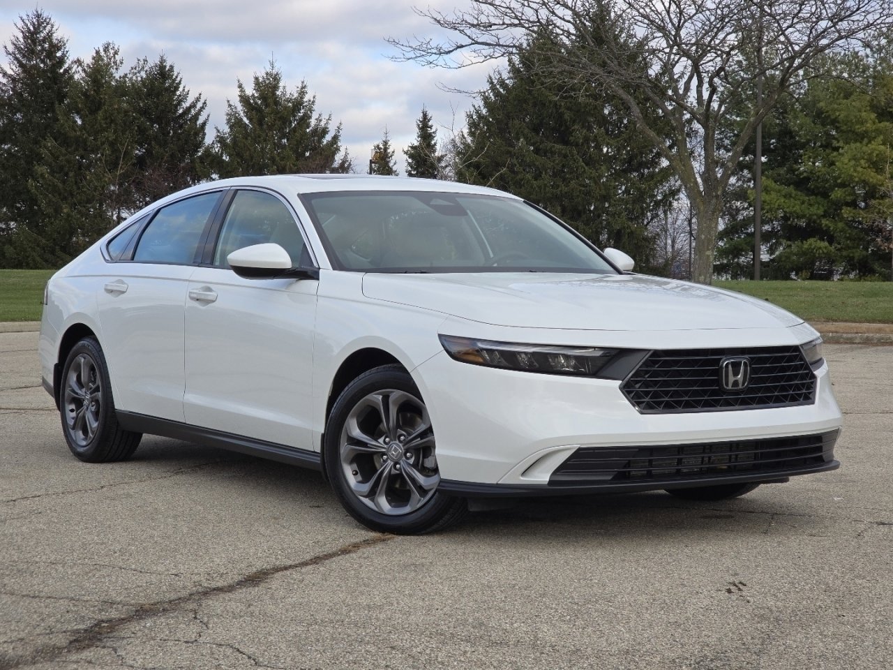 Certified 2024 Honda Accord EX video 2