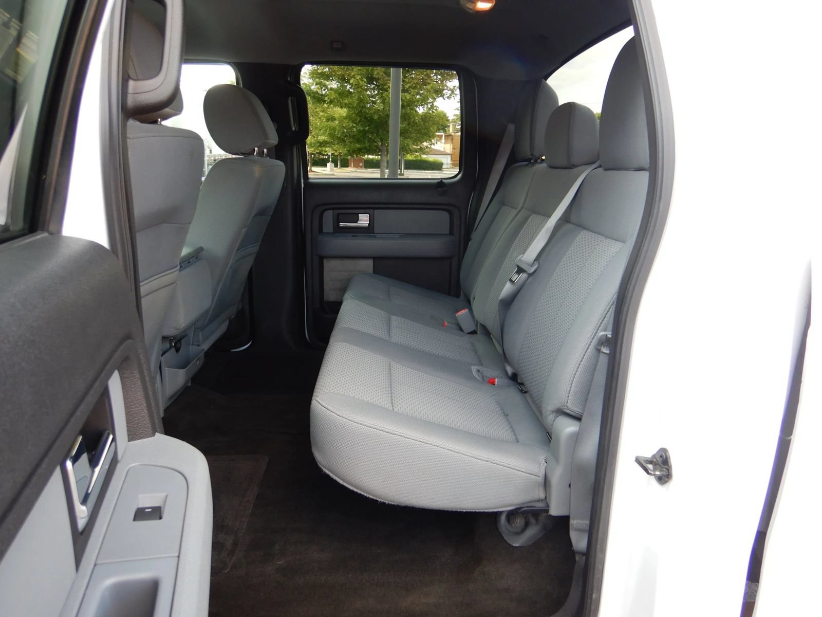 Used 2012 Ford F150 XLT w/ XTR Pkg AWD/4WD image 16