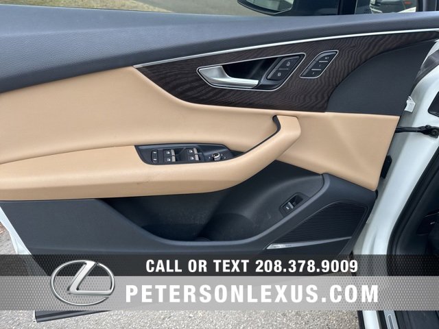 Used 2021 Audi Q7 2.0T Premium Plus w/ Premium Plus Package image 23