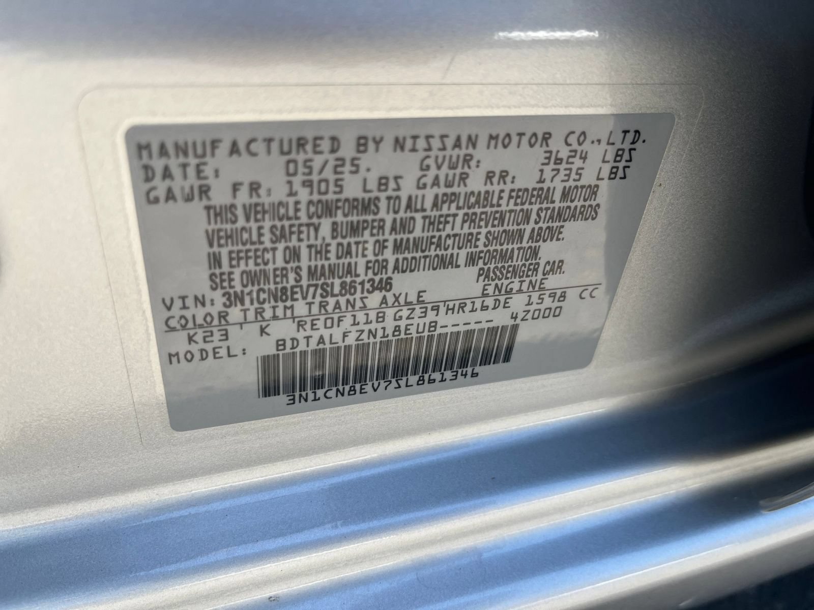 Used 2025 Nissan Versa SV FWD image 27