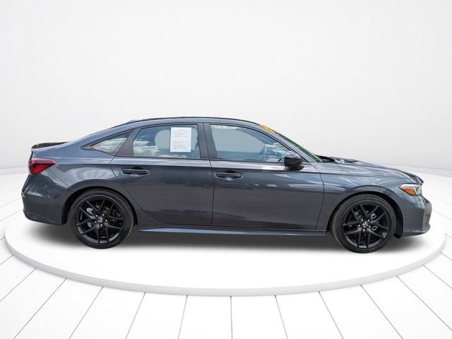 Used 2025 Honda Civic Sport image 3