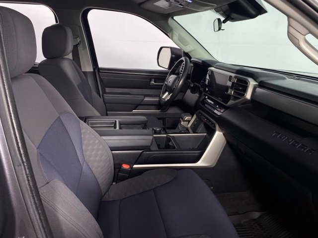 Used 2022 Toyota Tundra SR5 AWD/4WD image 15