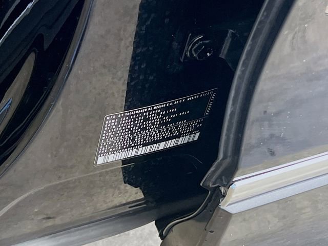 Used 2024 Volkswagen Tiguan SEL R-Line image 28