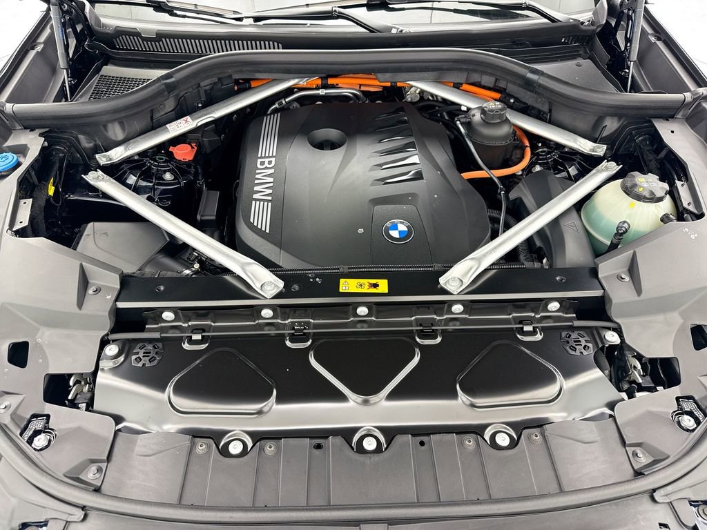 New 2026 BMW X5 xDrive50e w/ Executive Package AWD/4WD image 28