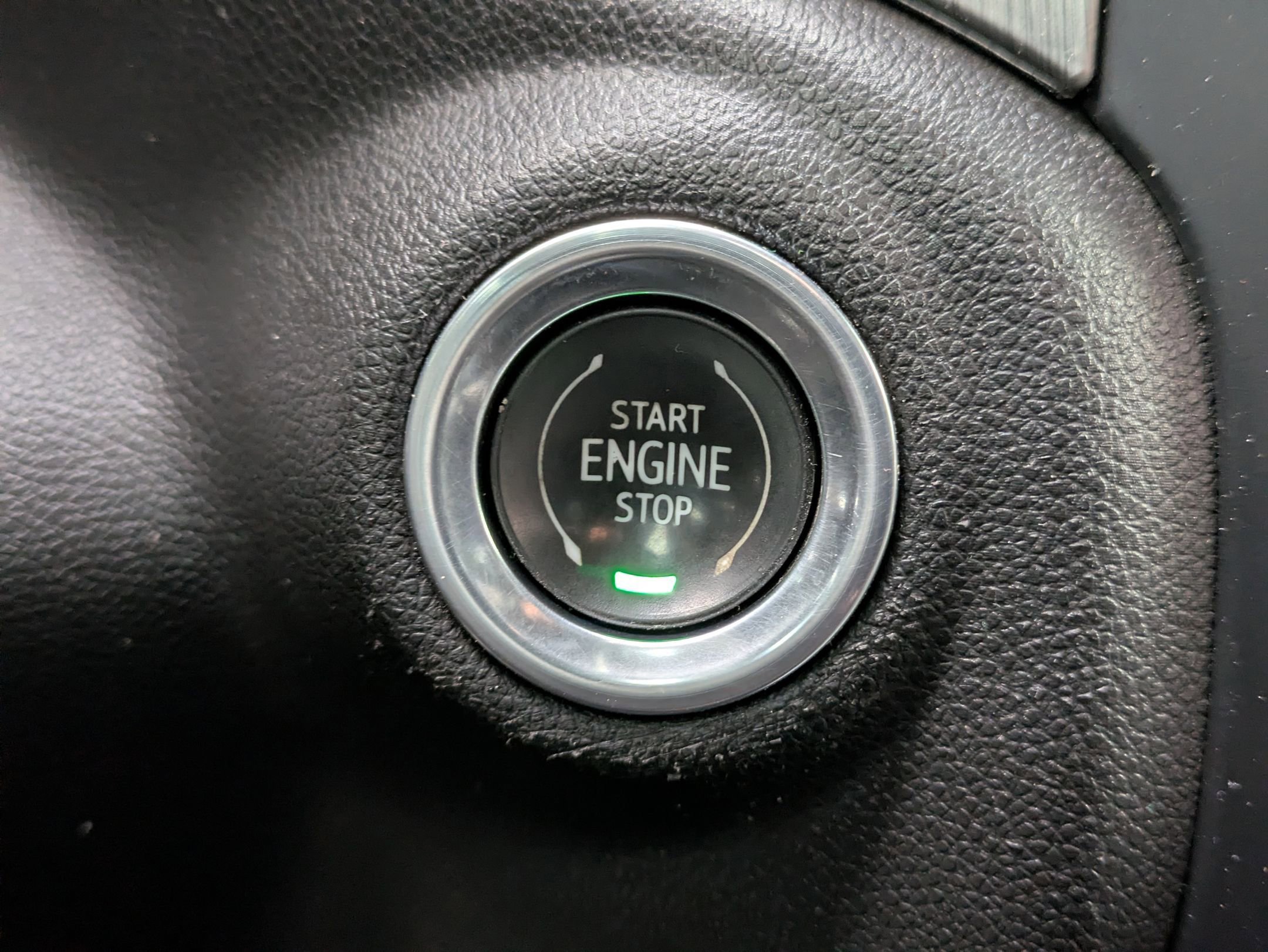 Used 2022 GMC Sierra 3500 Denali w/ Denali Black Diamond Edition image 23