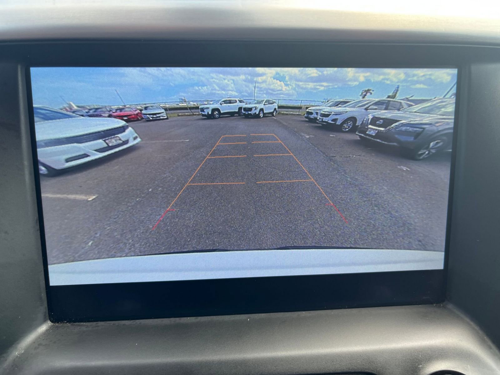 Used 2023 GMC Acadia SLT image 24