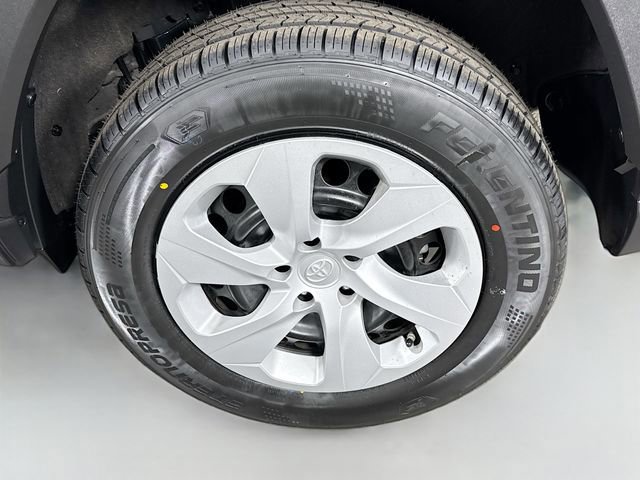 Certified 2025 Toyota RAV4 LE image 29