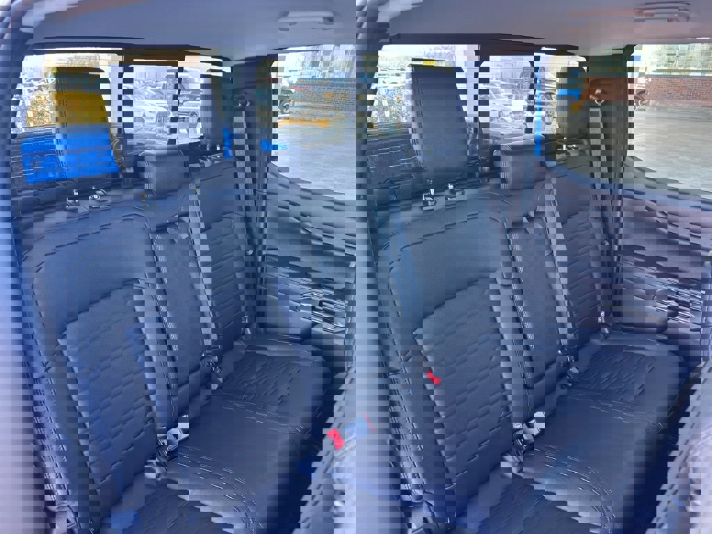 New 2025 Ford Ranger Lariat w/ Black Appearance Package image 35