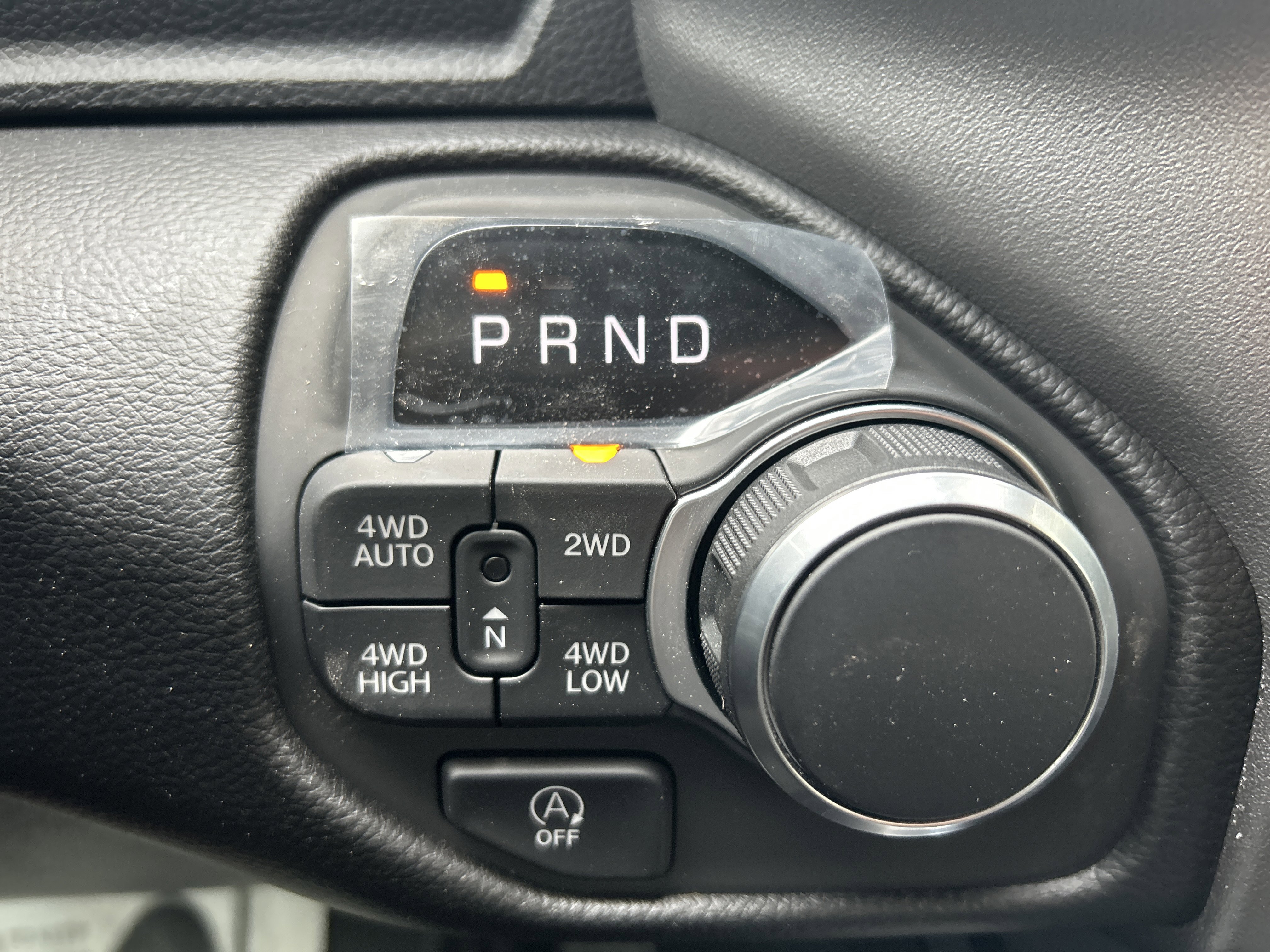 New 2026 RAM 1500 4x4 Crew Cab image 25