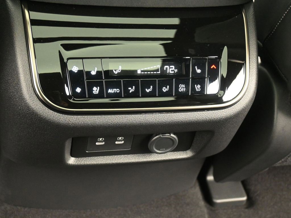 New 2026 INFINITI QX80 Autograph image 16