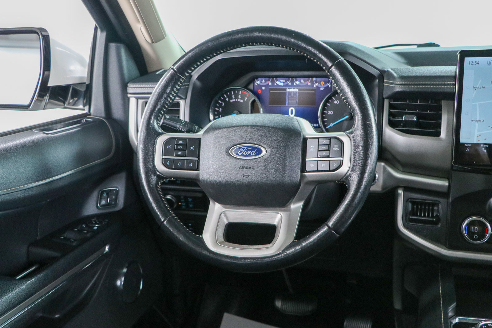 Used 2022 Ford Expedition Max XLT AWD/4WD image 12