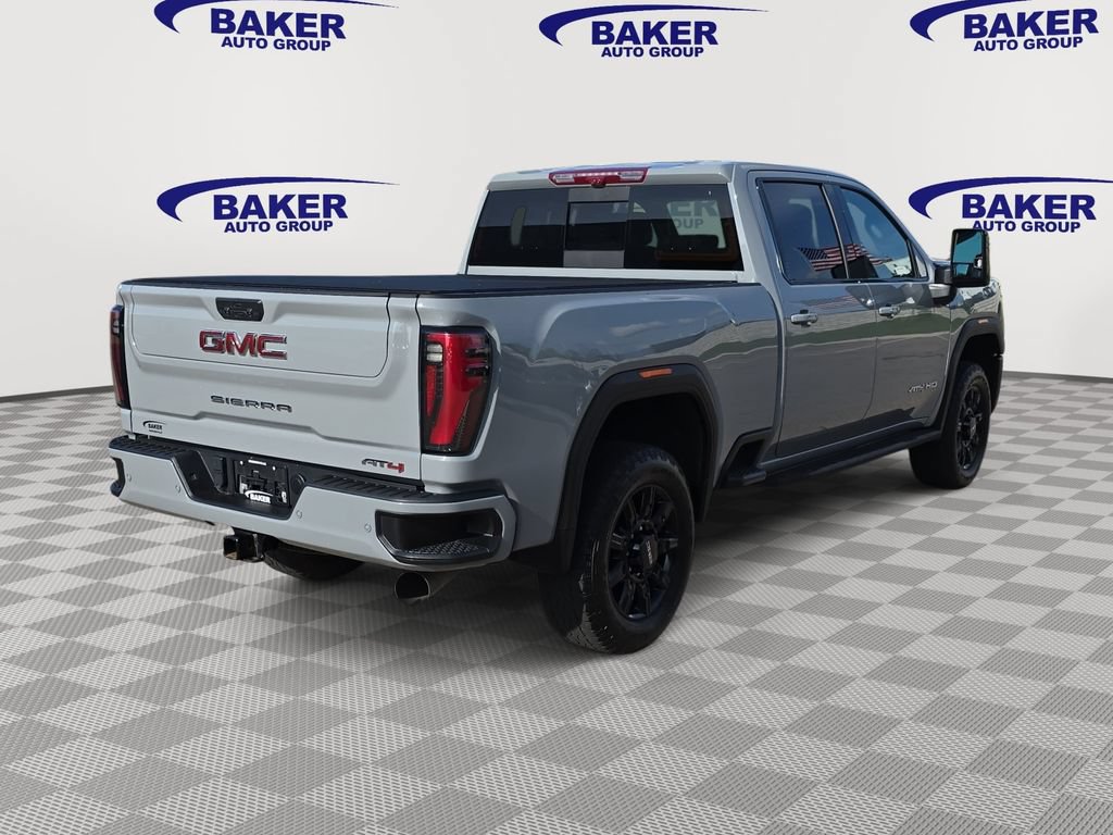 Used 2024 GMC Sierra 2500 AT4 w/ Technology Package AWD/4WD image 5